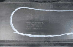 Zderzak przód przedni vw caddy lift 15- 2K5807221J 10