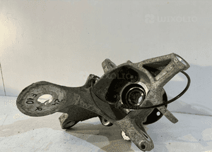 BMW 5 F10 / F11 Zwrotnica tył prawa - 15095 2