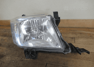 Lampa przednia przód prawa toyota hilux vii 7 lift 2013-2015 rok 2