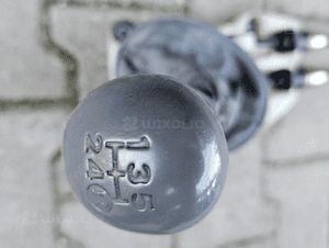Toyota Yaris 1 I  1.0 VVTi lewarek wybierak linki zmiany biegów 4
