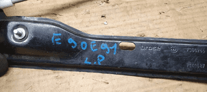 Mechanizm podnośnik szyby lewy przód BMW E90 E91 7060265S 7140587E 6