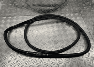 Bmw F25 uszczelka osłona krawędzi drzwi przód przednia 7396554 1