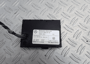 Moduł sterownik zamka mercedes W211 A2114452600