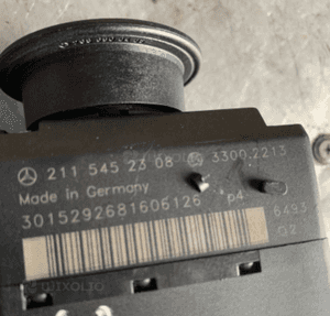 Mercedes E 211 cls 219 Slk 171  stacyjka kluczyk 5