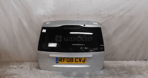 Klapa tył tylna bagażnika volvo V50 kombi lift fl 426-26 srebrny 1