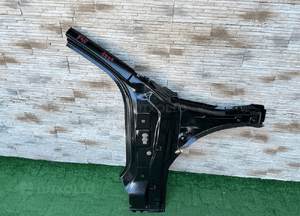 Słupek próg błotnik drzwi bmw 1 F40 nowy 1