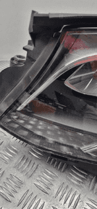 Mercedes W213 lampa lewa przód przednia A2138202161KZ km 7
