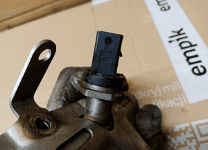 Listwa wtryskowa czujnik Audi A4 B8 A5 06J133317J 06J906051B 6