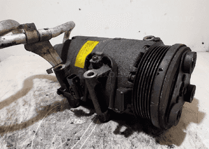 SPRĘŻARKA KLIMATYZACJI FORD FOCUS 1.8 TDCI 2006 r. 2