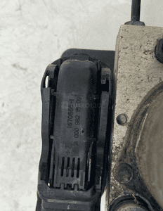 Mercedes W212 pompa abs 2265106513 6