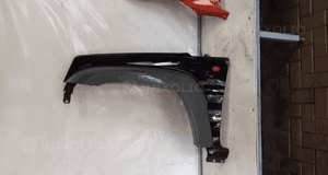 Błotnik LEWY przód Jeep Cherokee III KJ lift PX8 CZARNY 1