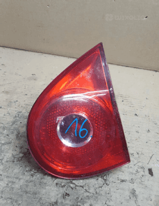 lampa prawa prawa tył w klapę golf 5 1