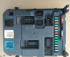Peugeot 207 moduł sterownik BSI P07 P08 X01 9664983080 ,9659285480 9663798480 4