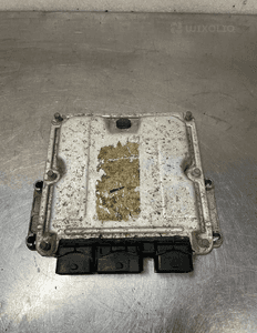 KOMPUTER SILNIKA SUZUKI VITARA 2.0 HDI ZY34027355 1