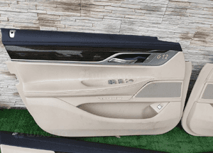 Tapicerka tapicerki drzwi bmw 7 G12 6
