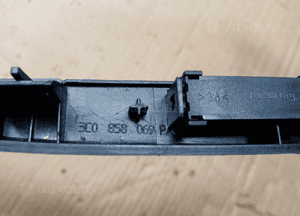 Ramka radia konsoli dekor VW Passat B6 3C0858069P 5
