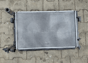 VW Golf Seat Altea Audi A3 1.4 1.6 MPI FSI chłodnica wody
