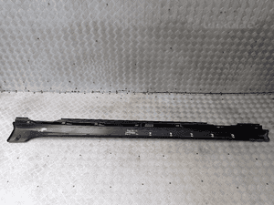 LISTWA PROGOWA PRAWA AUDI A6 C8  4K0853856 4