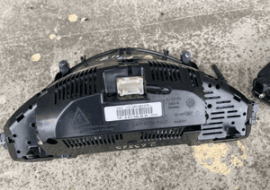 Mercedes e 211 biały licznik zegary diesel avantgarde 11