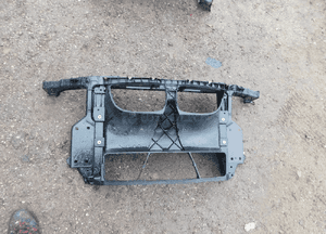 BMW E87 pas przedni nr B0393 WYSYŁKA 1