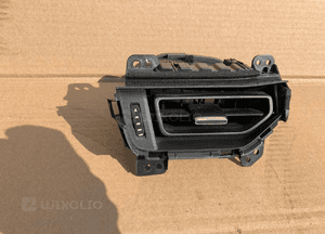 Kratka nawiewu powietrza lewa Toyota RAV4 V 19- 455641-2070 55650-42070 2