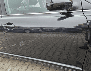 Toyota Avensis T25  drzwi przód przednie   prawe 209 4