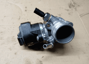 Zawór EGR Mercedes E-Klasa W213 2.0 CDI A6541400460 1