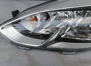 Lampa lewa lewy przód Ford Fiesta Mk8 H1BB-13W030-AE 2