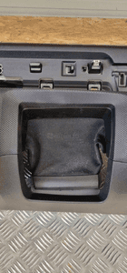 MERCEDES W177 DESKA KONSOLA PULPIT UK 6