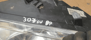 Lampa prawy przód przednia prawa Peugeot 307 9634369080 8