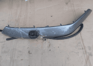 LISTWA SPRYSKIWACZ LAMPY LEWY PRZOD SPACE WAGON 1