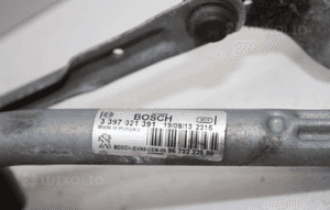 Mechanizm wycieraczek przód PEUGEOT 208 3