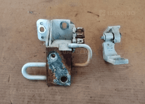 Zawias zawiasy drzwi prawy przód para VW Golf IV 4 2
