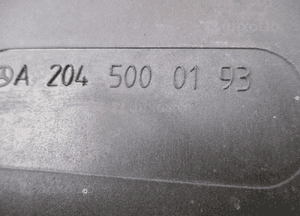 Pas przedni chłodnice mercedes W204 2.2 cdi A2045000193 6