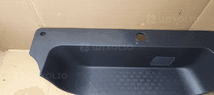 Osłona stopnia stopień drzwi lewy Opel Vivaro B Trafic III 768510190R 93868844 2