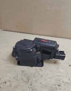 Zamek klapy tył bagażnika opel insignia kombi 2012 13581405 2