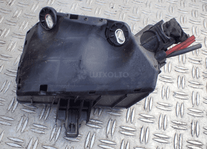VW SKRZYNKA BEZPIECZNIKÓW 5Q0907361A RADOM 4