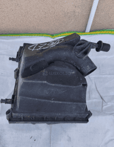 Obudowa filtra powietrza opel corsa c 1.7 cdti 2