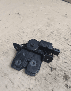 Renault Megane III Zamek Klapy Bagażnika 846300003R 2