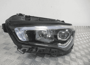 Lampa przednia przód lewa mercedes cla W118 X118 C118 full led 2019 3