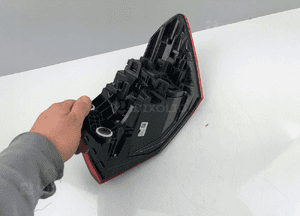 Audi A3 8Y0 2020- 8Y0945069 lampa prawy tył prawa tylna 5