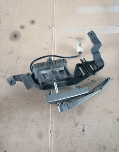 MECHANIZM WYCIERACZKI SILNICZEK RANGE ROVER VOGUE