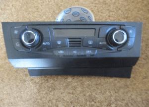Panel klimatyzacji audi A4 B8 uk 8T2820043AF 1