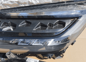 Lampa przednia przód lewa prawa full led toyota c-hr ii 24R nowy model uk 6