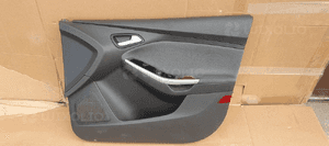 Boczek tapicerka prawy przód przednia prawa Ford Focus MK3 1