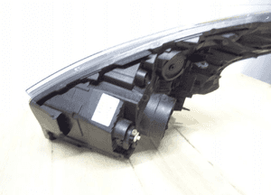 OPEL VIVARO B lampa H4  LED przód przednia PRAWA 93867953 7