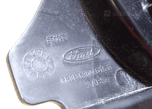 Ramka osłona licznika ford mustang FR3B-3530-A 7