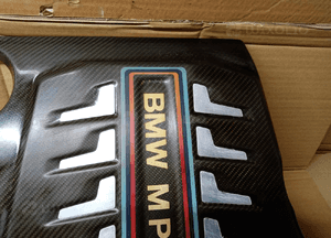 Osłona pokrywa silnika carbon BMW M5 G30 F90 4.4 V8 M-Power 8058667 6