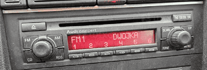 Audi A4 B7 radio Concert 3