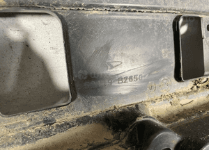 Zderzak przód przedni daihatsu cuore  chrom grill 9